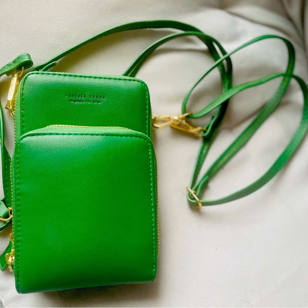 Green little bag ,forever young Korea